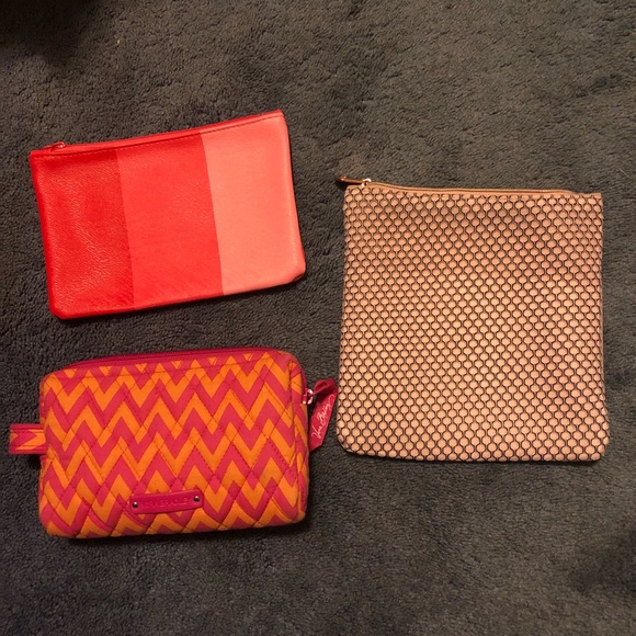 Set Of 3 Cosmetic Bags - Picture 1 of 8